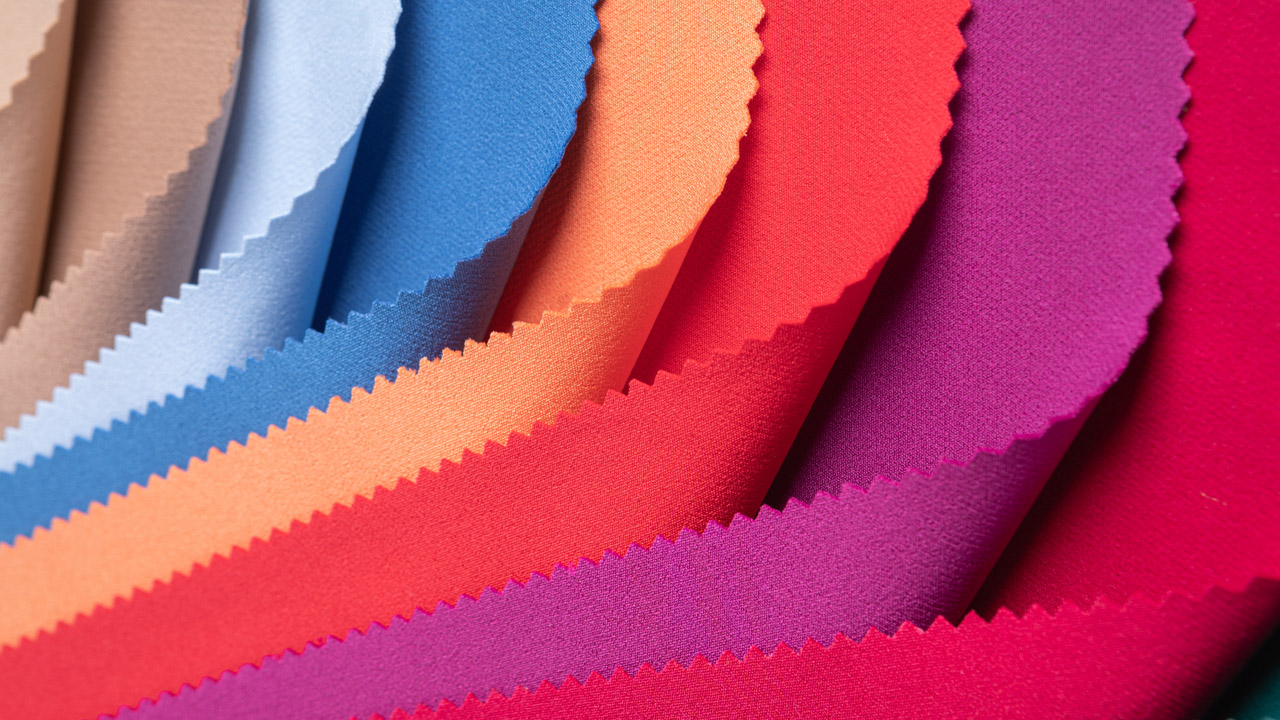 ارتقای ایمنی و دوام منسوجات خانگی و بیمارستانی با پارچه پنبه/پلی‌استر نانویی