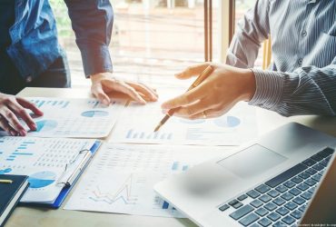 کارآفرینی برای توسعه صنایع