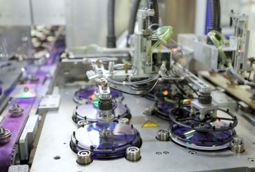 تولید لوح‌های فشرده و چندمنظوره با استفاده از فناوری نانو در ایران