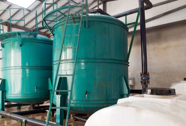 تبدیل آب شور مناطق کویری به آب شیرین با دستگاه تصفیه آب نانویی در ایران