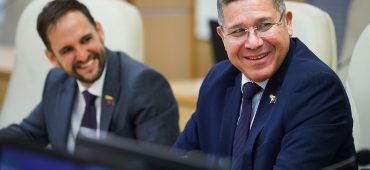 بازدید معاون وزیر علوم کشور ونزوئلا از ستاد توسعه فناوری های نانو و میکرو