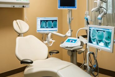 بررسی کاربردهای فناوری نانو در دندانپزشکی