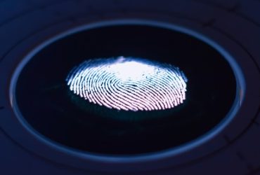 نانو پوشش های ضد اثر انگشت