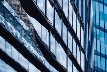 استفاده از فناوری نانو در صنعت شیشه‌های هوشمند