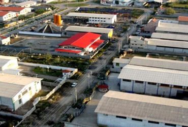 وبینار کاربردهای صنعتی فناوری نانو ویژه شهرکهای صنعتی استان زنجان در هفته صنایع کوچک برگزار شد