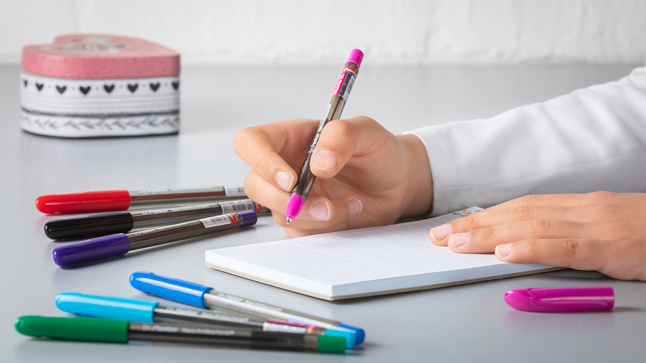 اول مهر را با نوشت‌افزارهای نانویی آغاز کنیم؛ سلامت در دستان دانش‌آموزان