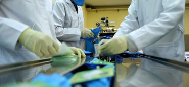 ویدیوی افزایش ظرفیت تولید ماسک‌های نانوالیاف ایرانی برای مقابله با بحران کرونا