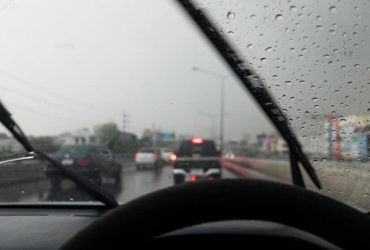 روزهای بارانی با نانواسپری آبگریزکننده ایرانی