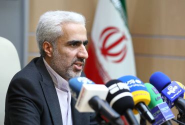 دکتر احمدوند: بازار محصولات دانش‌بنیان نانویی در سال گذشته بیش از 30 هزار میلیارد تومان بوده است