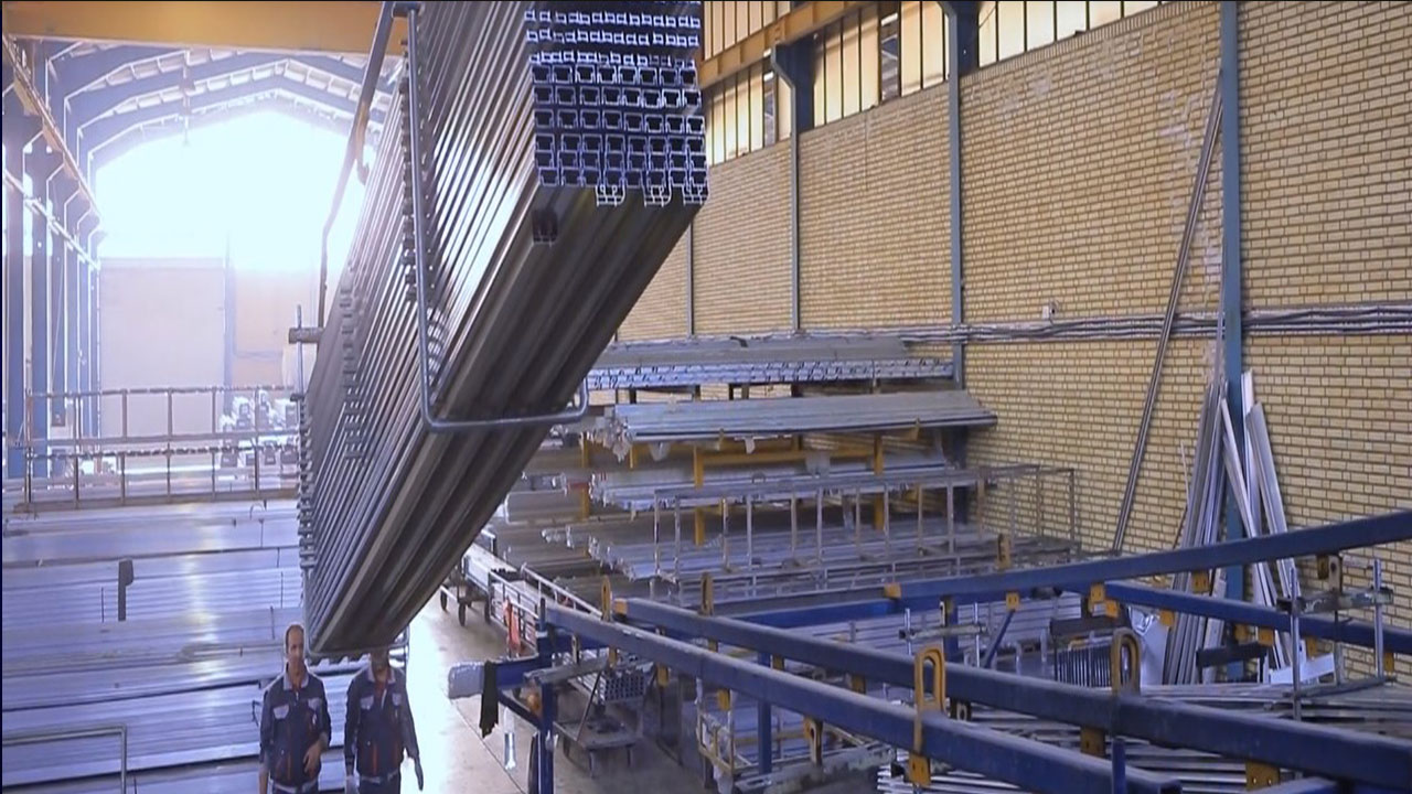 تولید نانوپوشش‌های تبدیلی زیست‌سازگار در صنایع فلزی و ساختمانی ایران